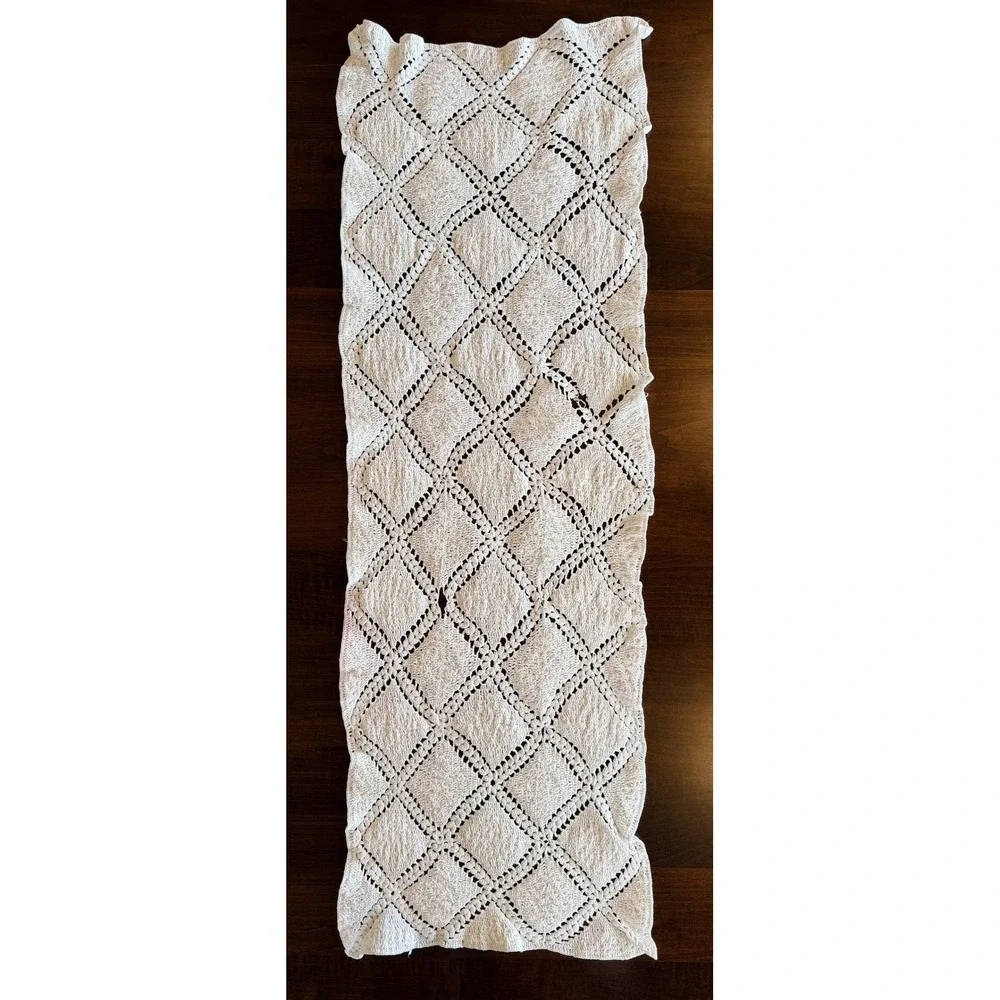 Vintage White‎ Crochet Table Runner Diamond Popcorn Stitch Boho Farmhouse 43x13